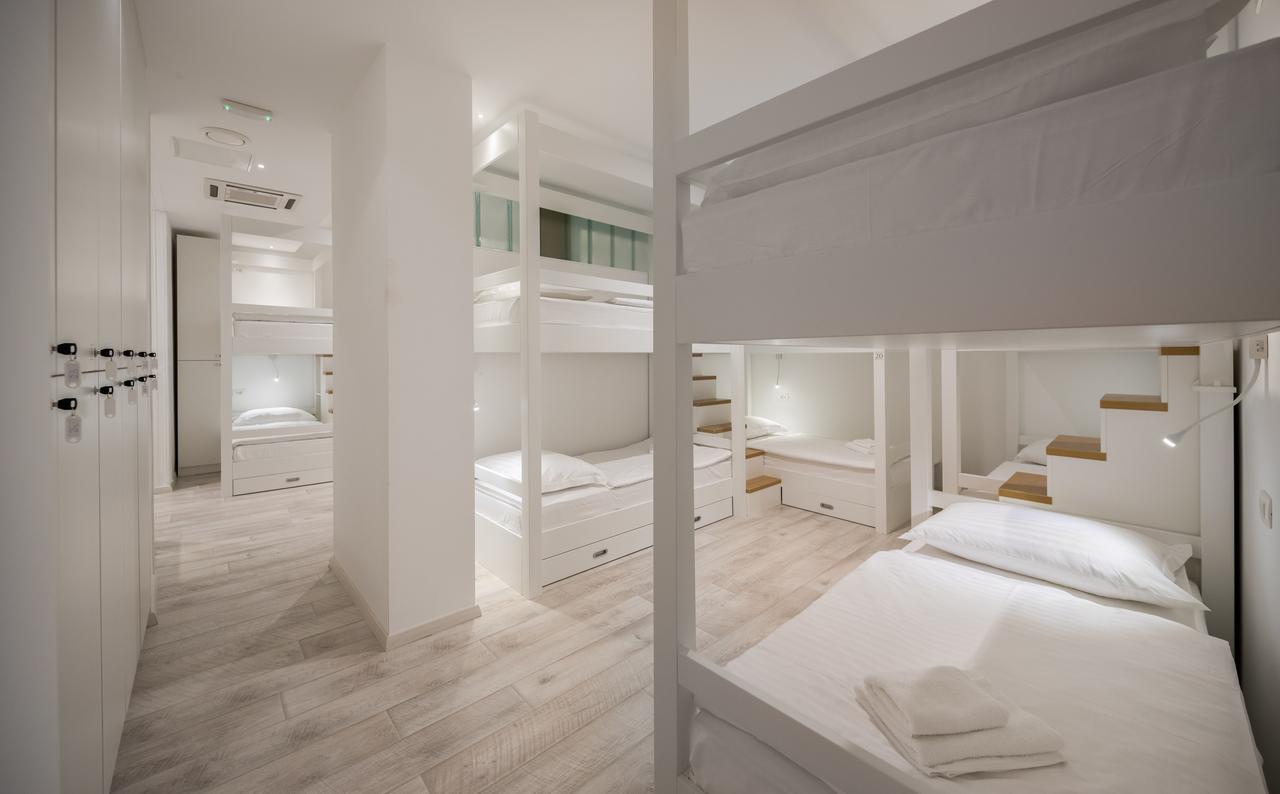 Boutique Hostel Posteya Split Zewnętrze zdjęcie